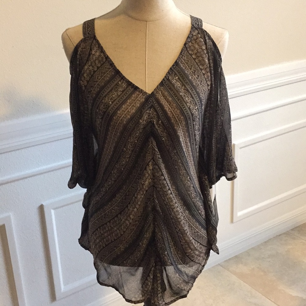 Sheer cold shoulder maternity top